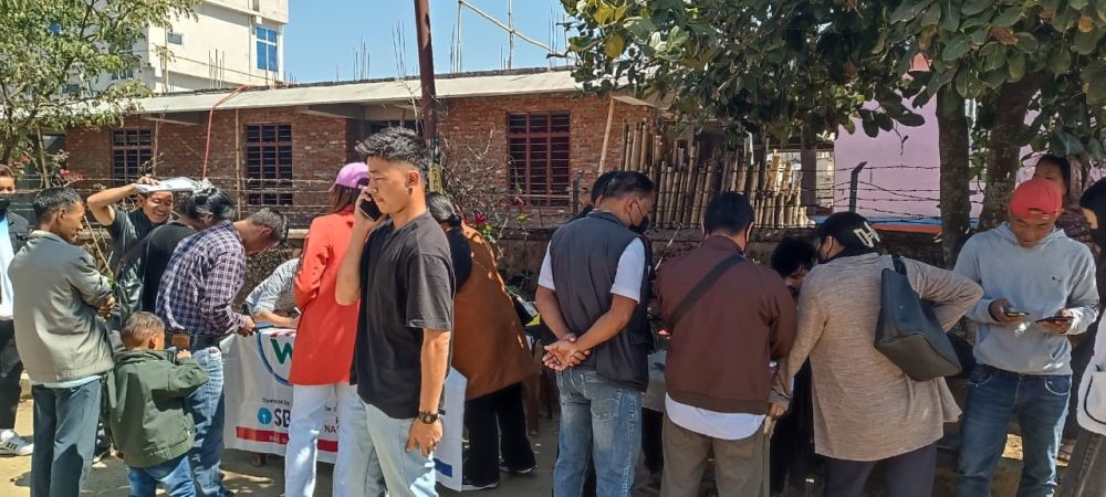 People availing the Special Registration Drive for PM Surya Ghar Muft Bijli Yojana at India Post Office, Wokha on March 8. (Morung Photo)